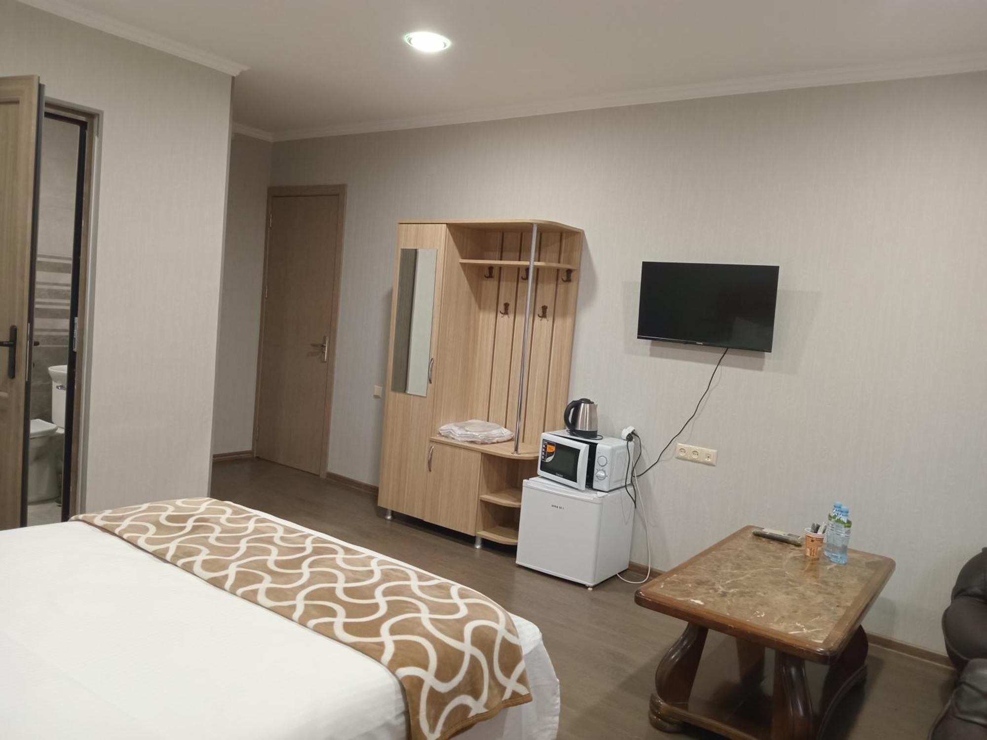 Apart Hotel Georgia Gold Тбилиси Экстерьер фото
