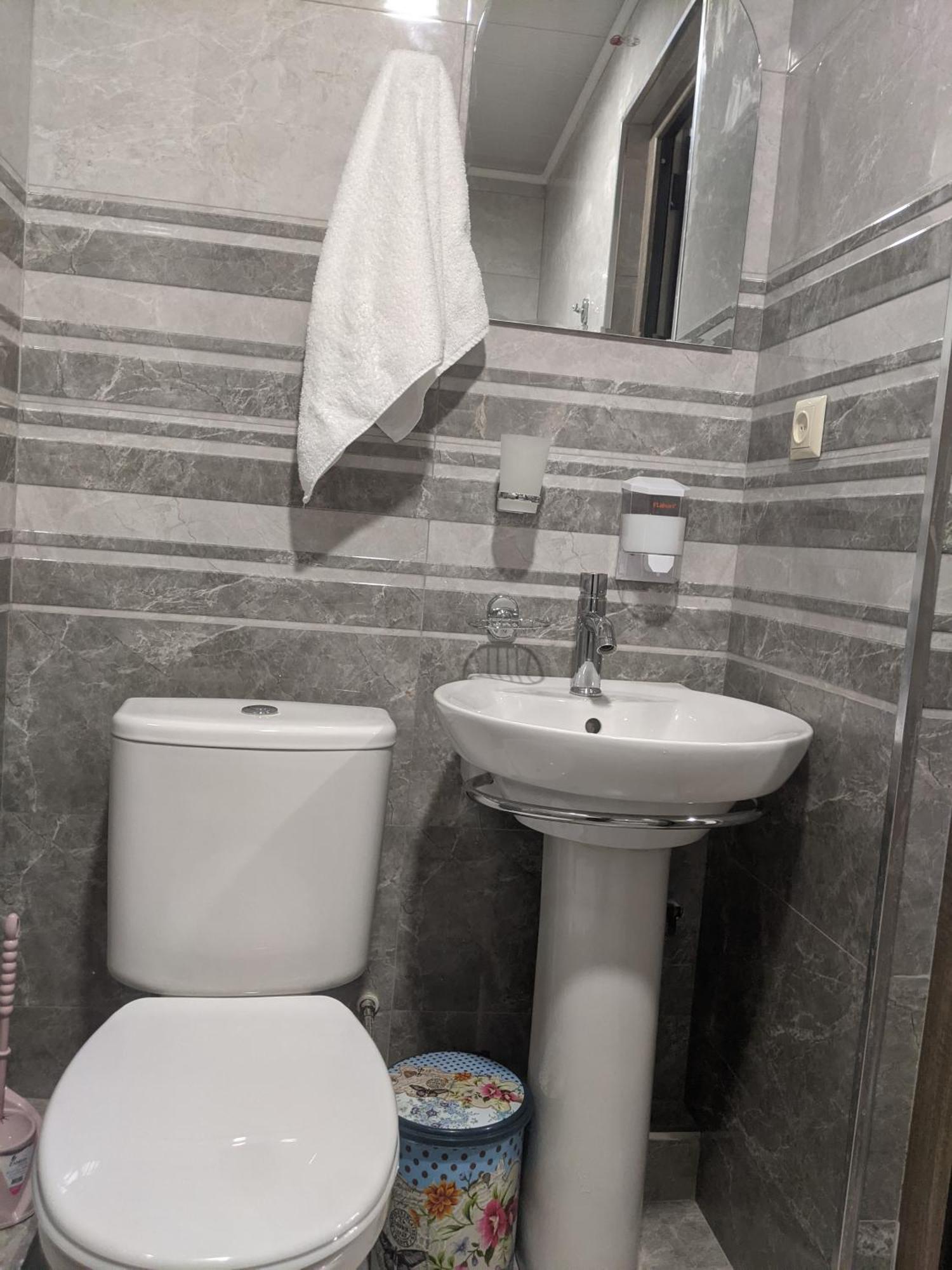 Apart Hotel Georgia Gold Тбилиси Экстерьер фото
