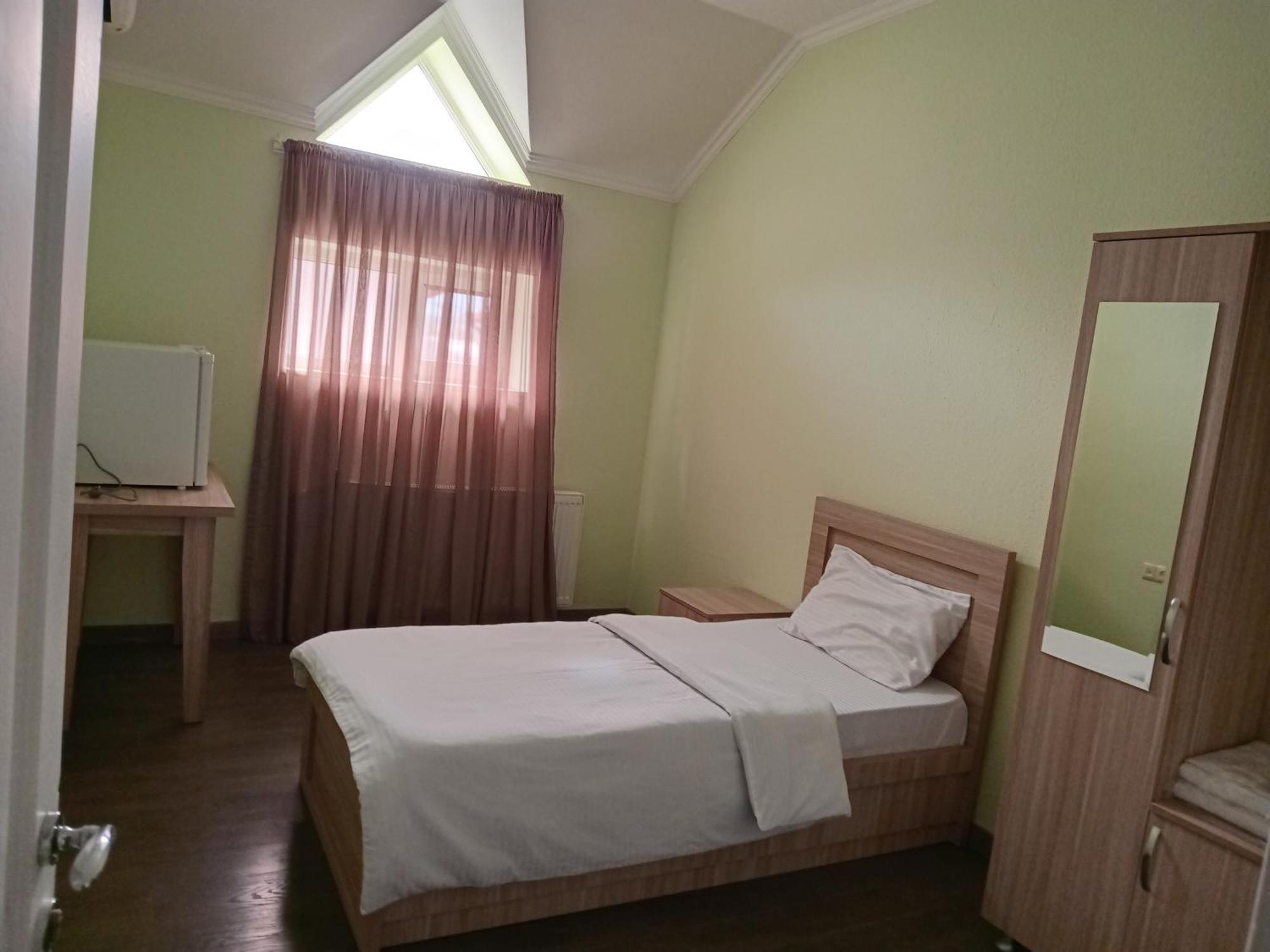Apart Hotel Georgia Gold Тбилиси Экстерьер фото